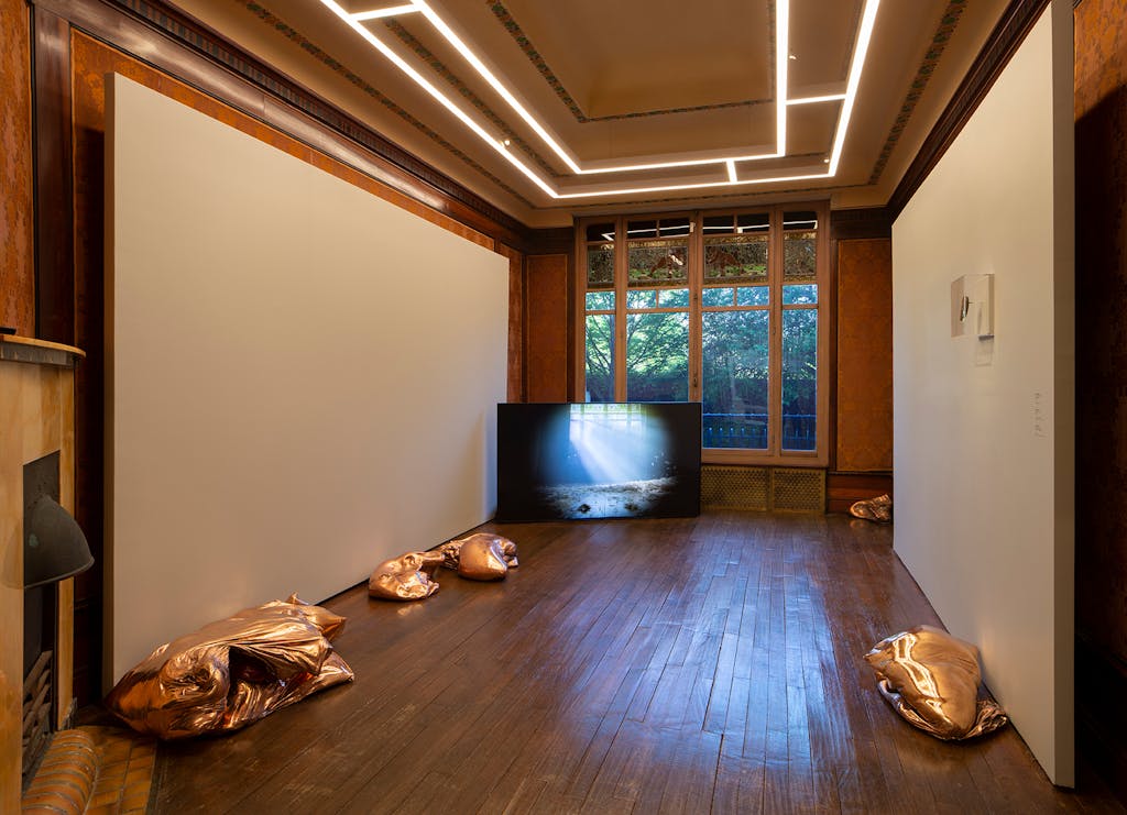 Exhibition view, Giacometti Institute, Paris - © Mennour