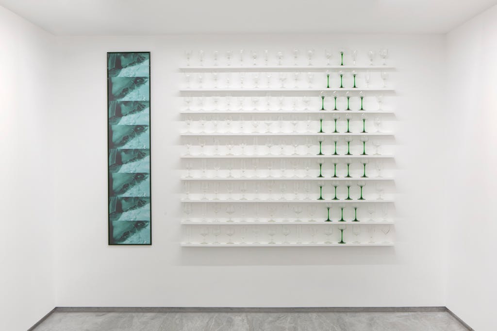 Dehors - Partition pour une feuille de menthe - © kamel mennour