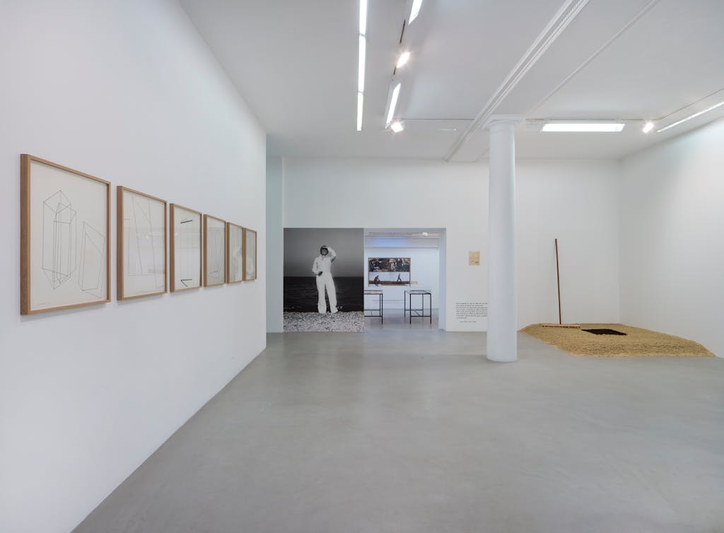 View of the exhibition “Terre protégée”, kamel mennour (47 rue Saint André des Arts), Paris 6, 2018-2019
© ADAGP Gina Pane
Photo. archives kamel mennour
Courtesy Anne Marchand and kamel mennour, Paris/London - © kamel mennour