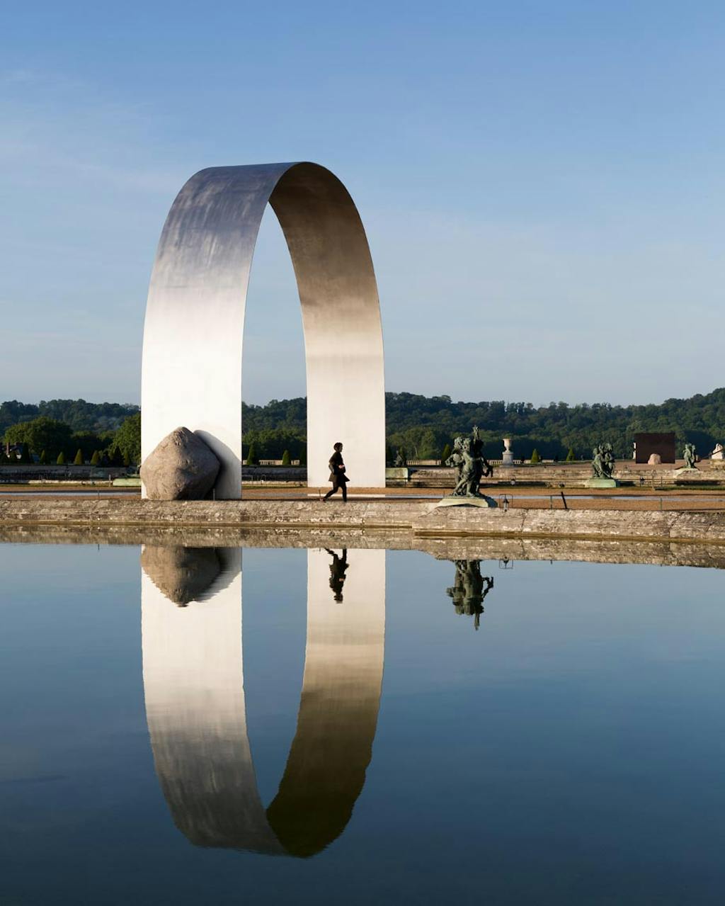 Exhibition view, Château de Versailles - © kamel mennour