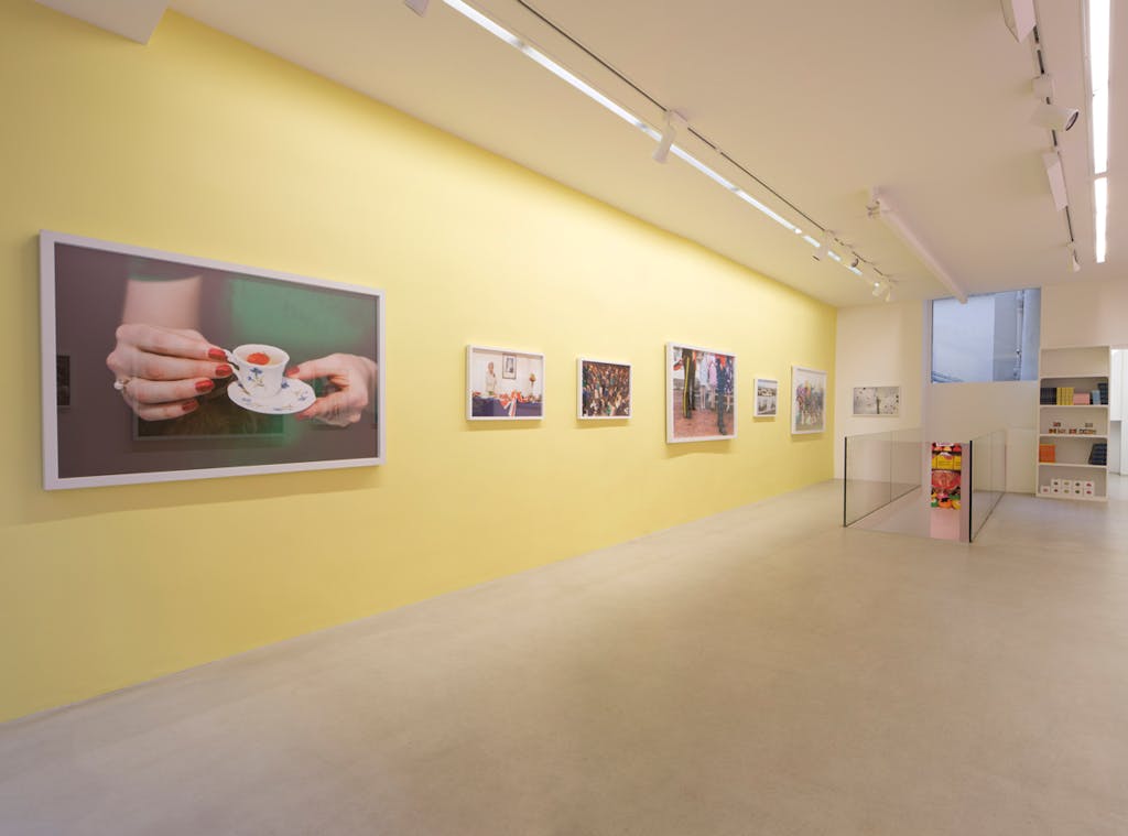 Exhibition view, kamel mennour, Paris - © kamel mennour