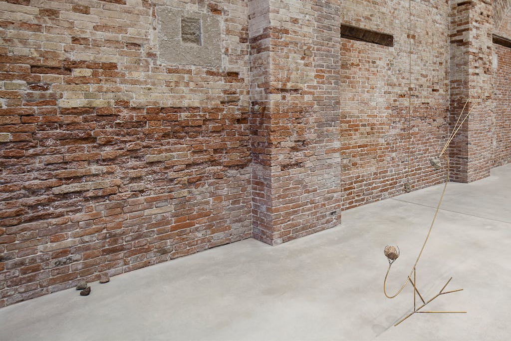 Exhibition view, Pinault Collection, Punta Della Dogana, Venice - © Mennour