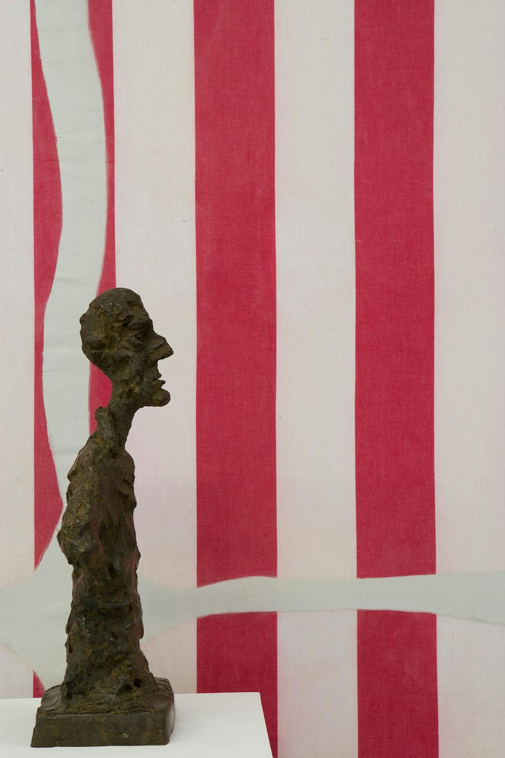 Daniel Buren & Alberto Giacometti Œuvres Contemporaines 1964-1966 - © Mennour